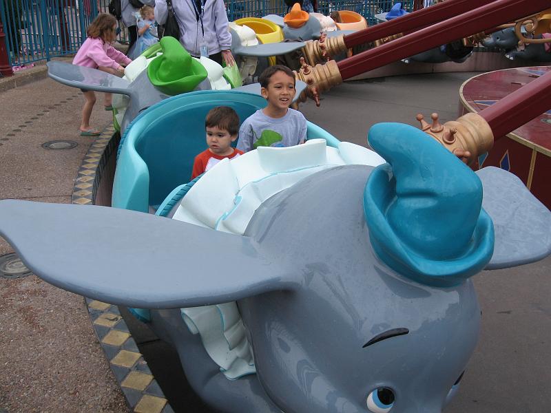 IMG_0459.JPG - Reese's first time on Dumbo.