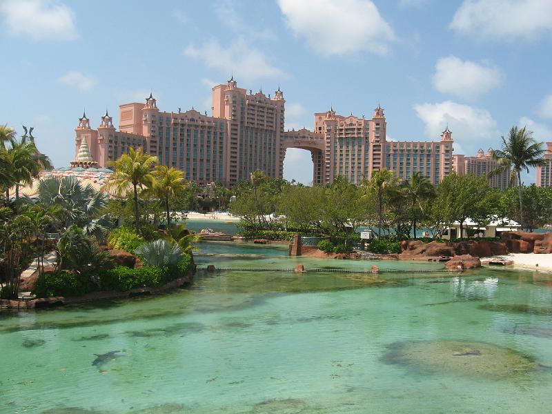 IMG_0225.JPG - Our first day at Atlantis. What a view.