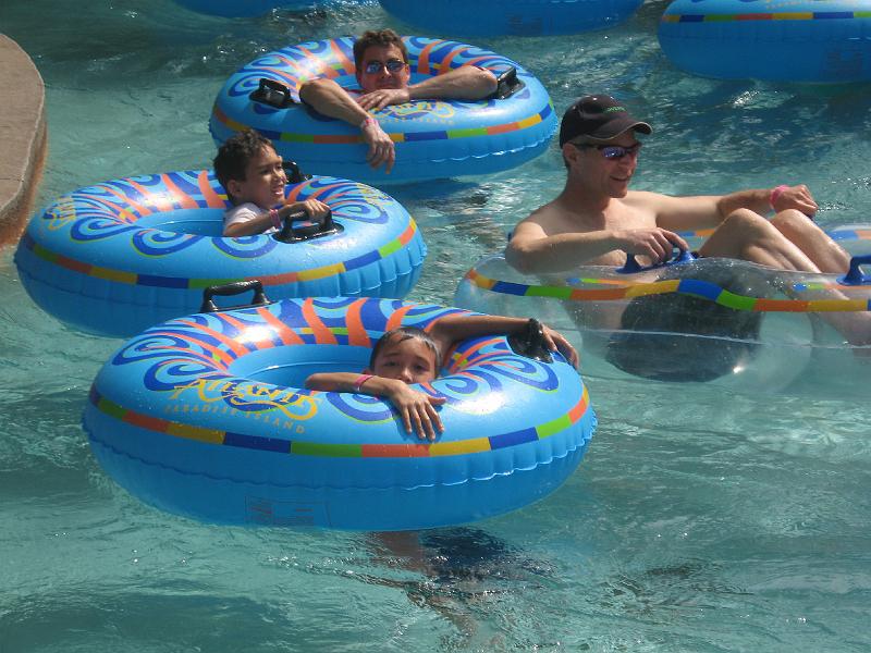 IMG_0247.JPG - Rick, Trevor, and Hunter on lazy river. This was really nice.